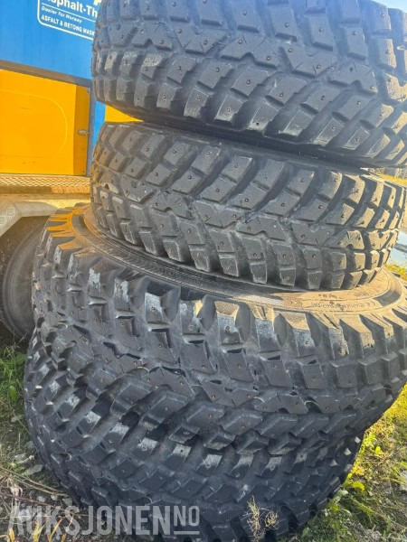 2020 Nokian tri dekk og felg Nokian tri - Máquina agrícola: foto 2 2020 Nokian tri dekk og felg Nokian tri - Máquina agrícola: foto 2