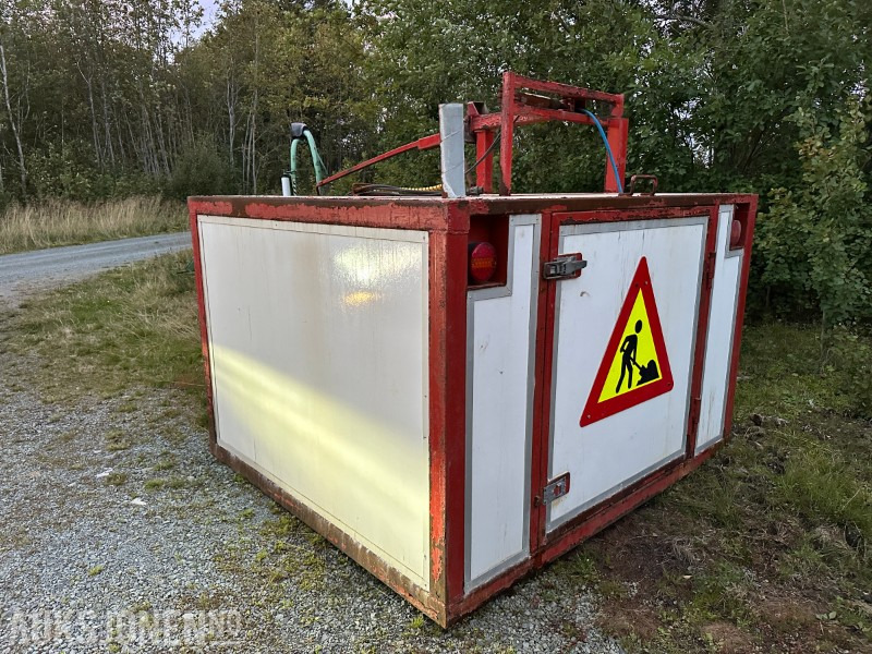 Kent Skiltvasker til traktor - Máquina agrícola: foto 3 Kent Skiltvasker til traktor - Máquina agrícola: foto 3