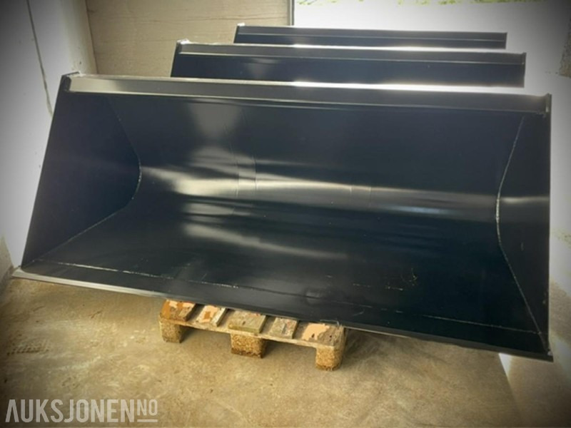 TRAKTORSKUFF 240 CM MED TRIMA/SMS FESTE - Máquina agrícola: foto 1 TRAKTORSKUFF 240 CM MED TRIMA/SMS FESTE - Máquina agrícola: foto 1