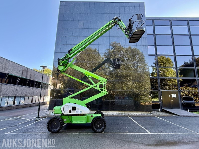 Niftylift HR21 4x4 Diesel - Plataforma aérea: foto 1 Niftylift HR21 4x4 Diesel - Plataforma aérea: foto 1