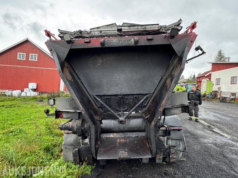 1997 R-R-Trailer asfaltsemi med transportbånd - Reboque: foto 4 1997 R-R-Trailer asfaltsemi med transportbånd - Reboque: foto 4
