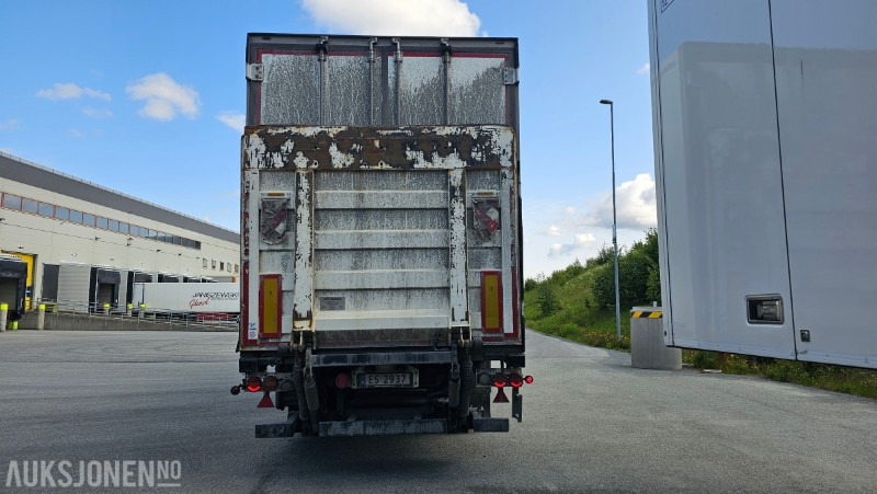 2019 Schmitz Cargobull sko 24/L-13,4 FP 45 COOL med palfingerlift - Reboque: foto 4 2019 Schmitz Cargobull sko 24/L-13,4 FP 45 COOL med palfingerlift - Reboque: foto 4