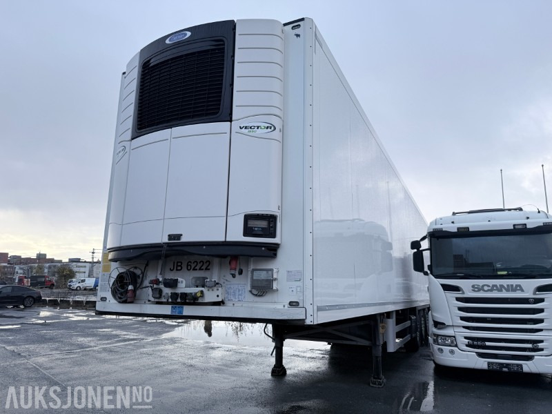 2020 Schmitz Cargobull thermotralle - med bakløft - Reboque: foto 1 2020 Schmitz Cargobull thermotralle - med bakløft - Reboque: foto 1