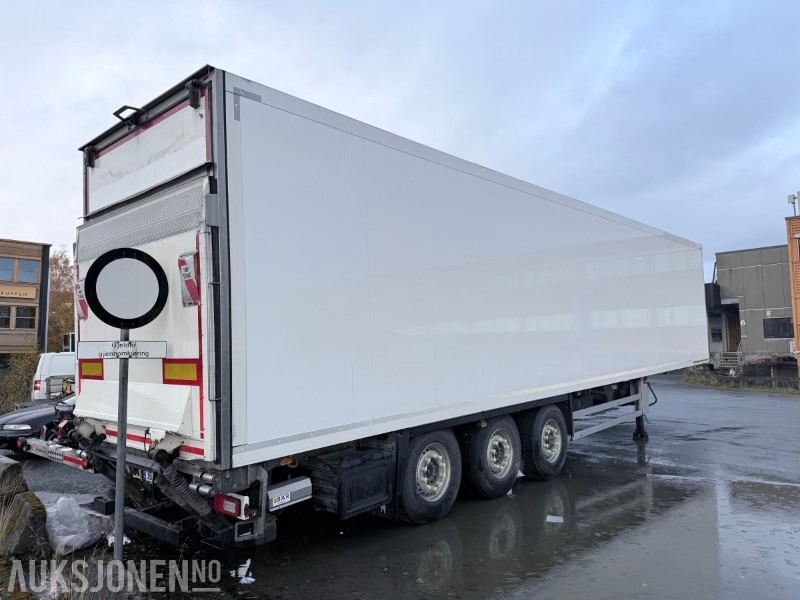 2020 Schmitz Cargobull thermotralle - med bakløft - Reboque: foto 4 2020 Schmitz Cargobull thermotralle - med bakløft - Reboque: foto 4