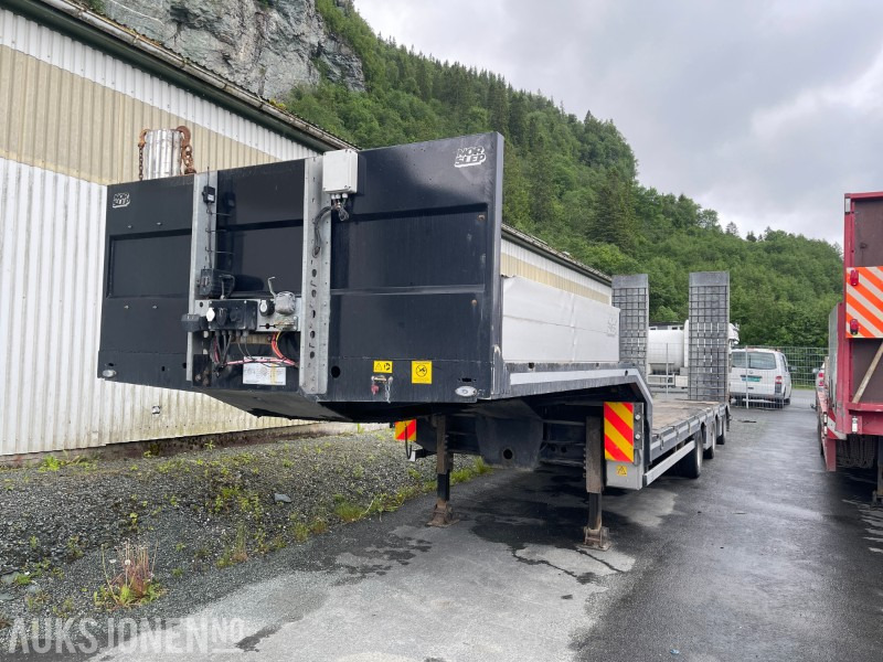 Maskinthenger til salgs – ROJO lavbygd maskintralle med hydrauliske ramper - Reboque: foto 1 Maskinthenger til salgs – ROJO lavbygd maskintralle med hydrauliske ramper - Reboque: foto 1