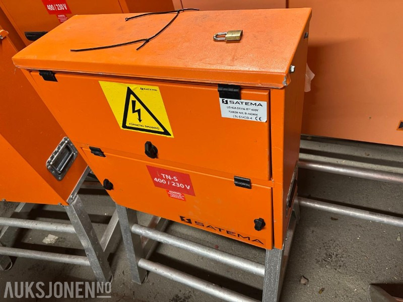 Strømskap / byggstrømskap / fordelingsskap - Diverste størrelser - Equipamento de construção: foto 4 Strømskap / byggstrømskap / fordelingsskap - Diverste størrelser - Equipamento de construção: foto 4