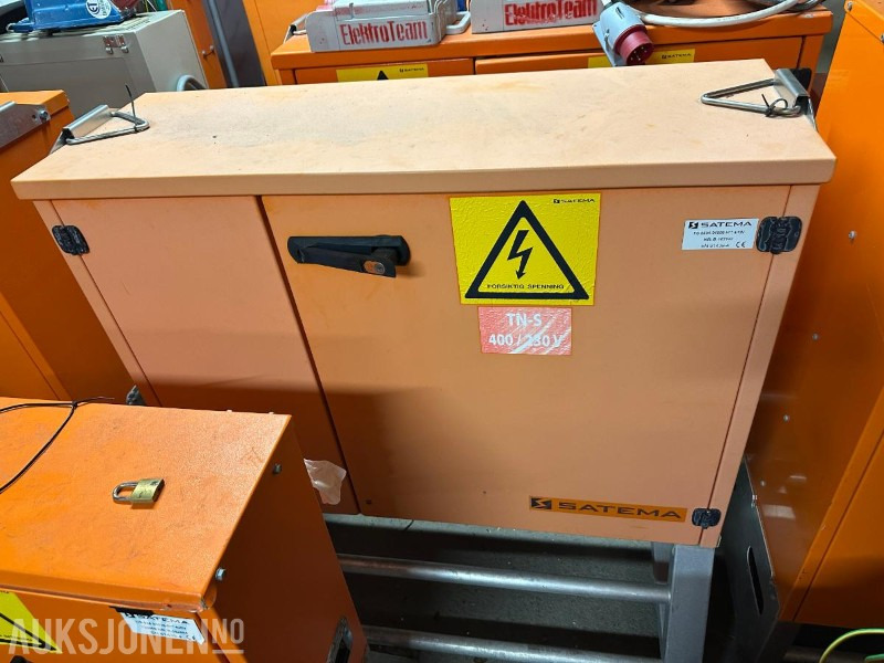 Strømskap / byggstrømskap / fordelingsskap - Diverste størrelser - Equipamento de construção: foto 2 Strømskap / byggstrømskap / fordelingsskap - Diverste størrelser - Equipamento de construção: foto 2