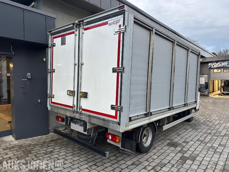 2016 Fuso Canter / sideåpning / varme - Veículo comercial: foto 5 2016 Fuso Canter / sideåpning / varme - Veículo comercial: foto 5