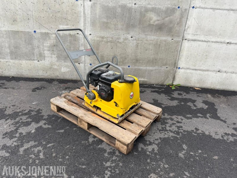 Wacker Neuson WP1550 vibroplate. - Rolo: foto 1 Wacker Neuson WP1550 vibroplate. - Rolo: foto 1