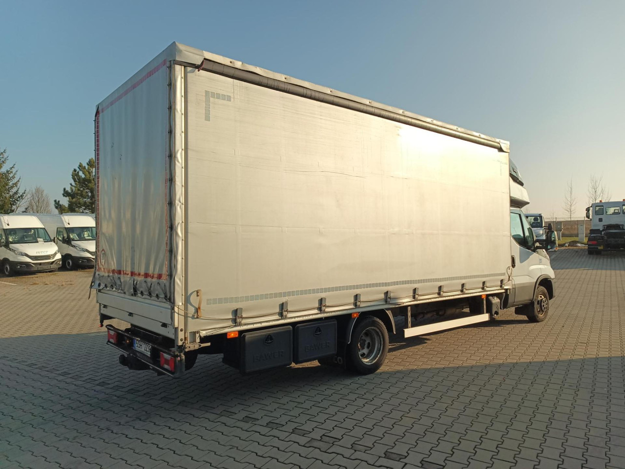 Carrinha frigorífica IVECO Daily 50C16 H: foto 10