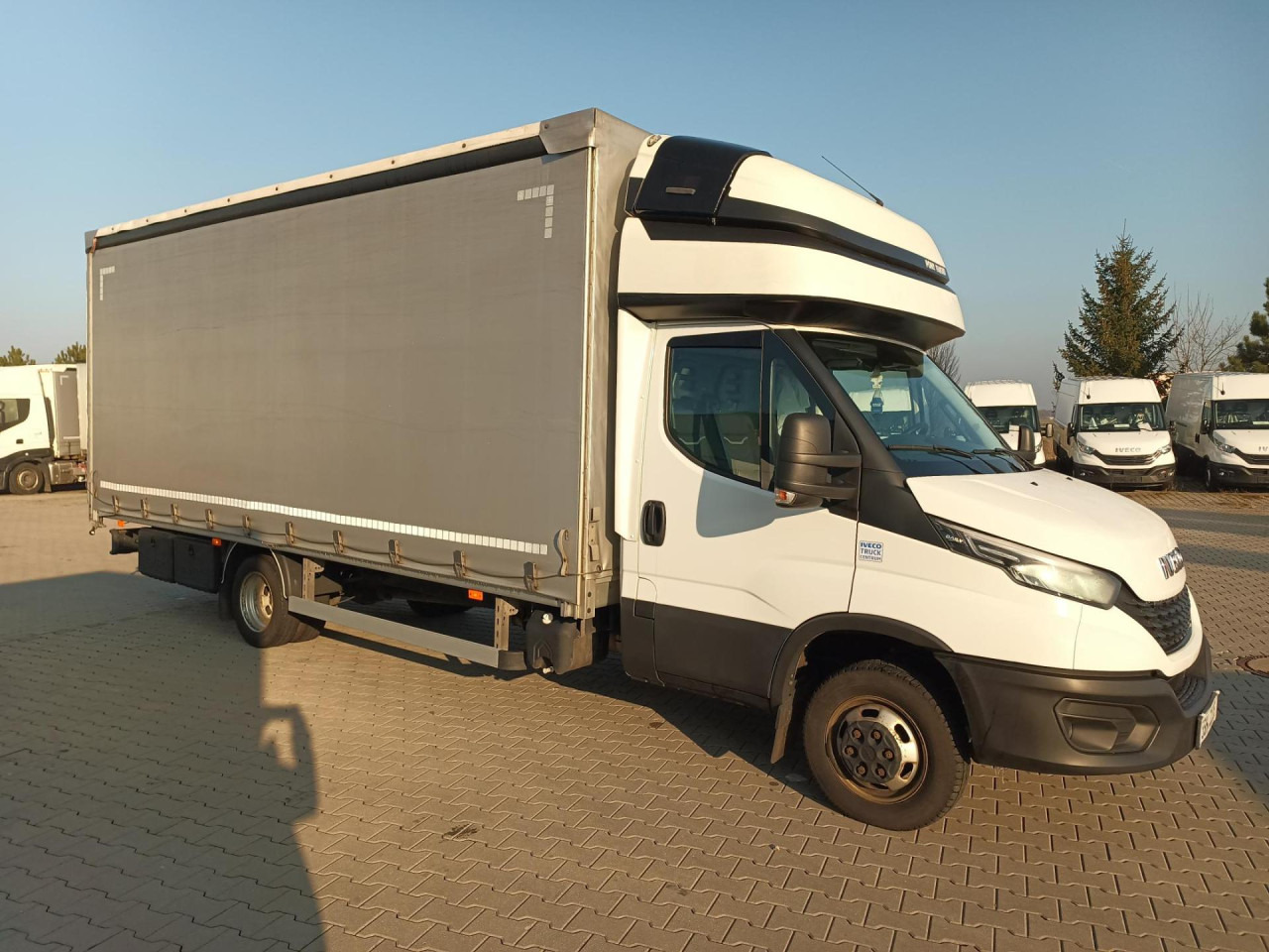 Carrinha frigorífica IVECO Daily 50C16 H: foto 8
