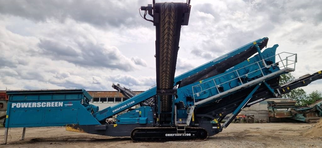 PowerScreen Chieftain 2200 - Peneira vibratória: foto 4 PowerScreen Chieftain 2200 - Peneira vibratória: foto 4