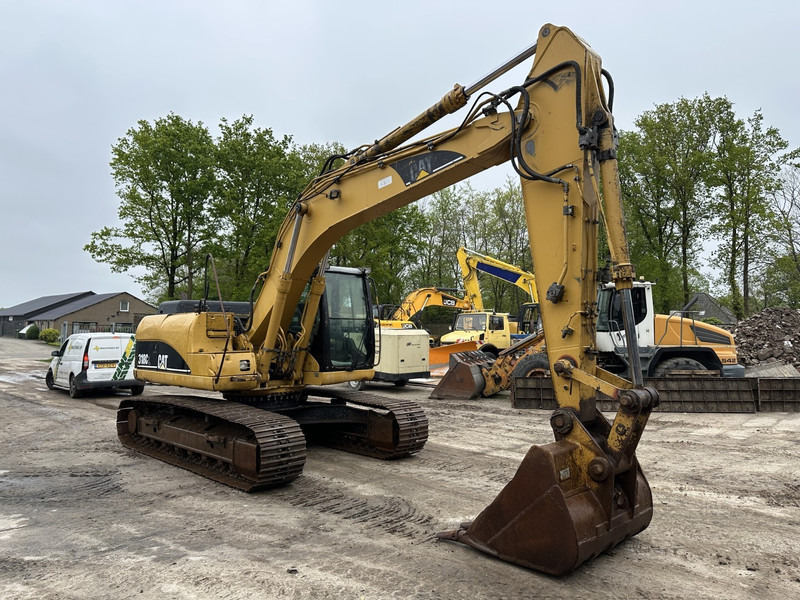 Caterpillar 318 CL Good undercarriage (not 320CL - 325CL) - Escavadora de rastos: foto 2 Caterpillar 318 CL Good undercarriage (not 320CL - 325CL) - Escavadora de rastos: foto 2