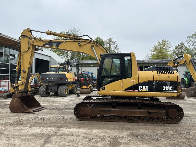 Caterpillar 318 CL Good undercarriage (not 320CL - 325CL) - Escavadora de rastos: foto 3 Caterpillar 318 CL Good undercarriage (not 320CL - 325CL) - Escavadora de rastos: foto 3