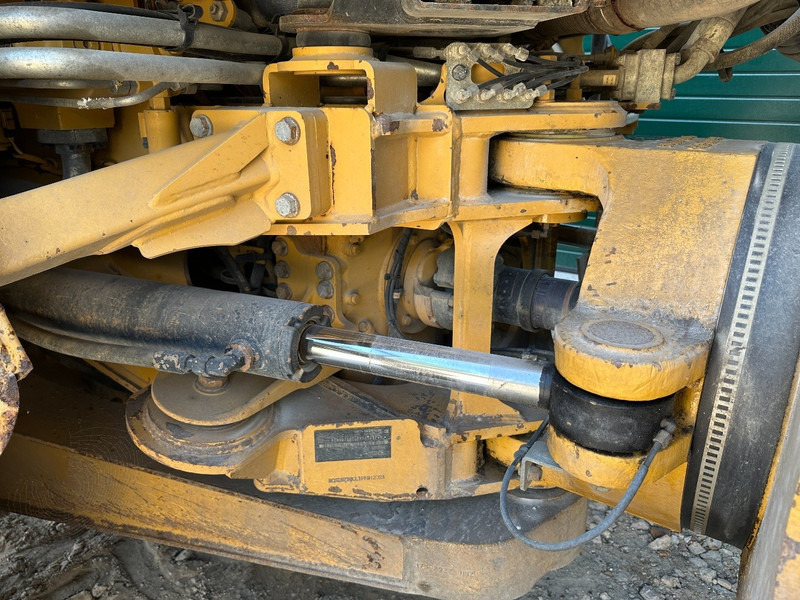 Dumper Caterpillar 730 C Body heat // Tailgate // Central Lubrication: foto 17