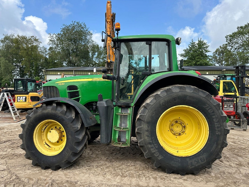 John Deere 7530 Premium AP - Trator: foto 2 John Deere 7530 Premium AP - Trator: foto 2
