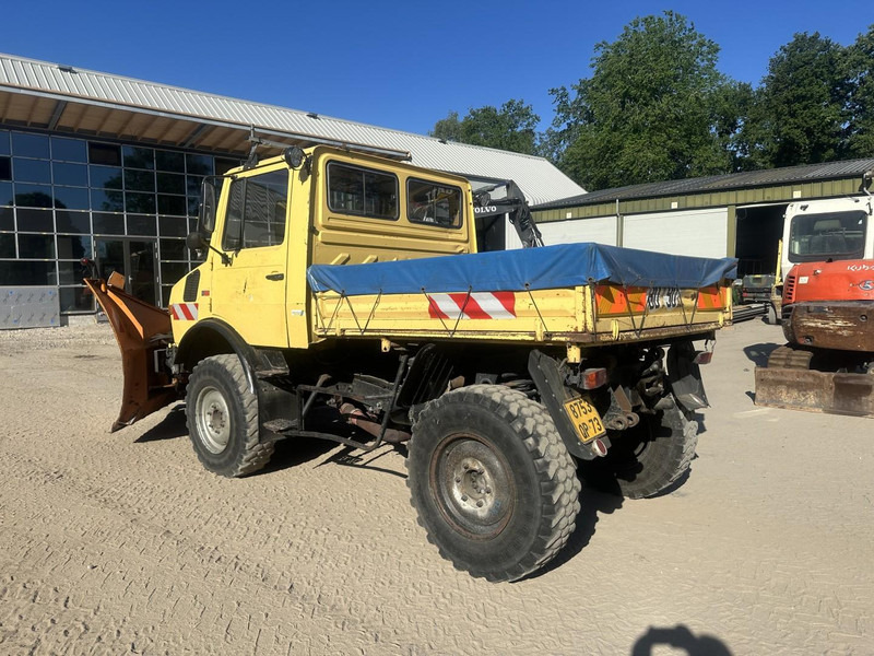 Mercedes-Benz Unimog U 1000 32.883km // ORIGINAL MILEAGE - Veículo limpa-neves: foto 5 Mercedes-Benz Unimog U 1000 32.883km // ORIGINAL MILEAGE - Veículo limpa-neves: foto 5