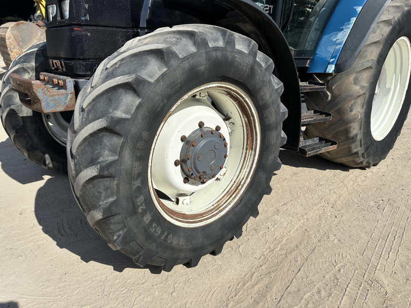 Trator New Holland TS 90: foto 11
