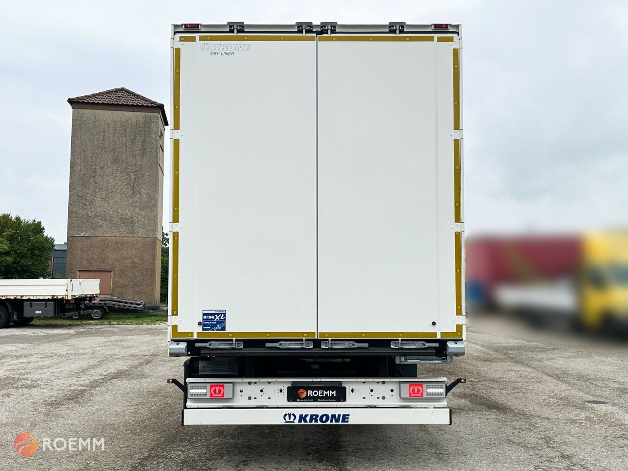 Krone DryLiner*4 Stk*Code XL*Liftachse*Sofort - Semireboque furgão: foto 5 Krone DryLiner*4 Stk*Code XL*Liftachse*Sofort - Semireboque furgão: foto 5