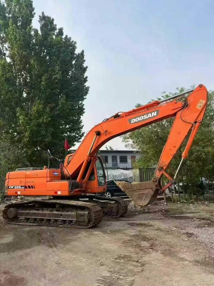 Locação de Doosan Used Excavator 225 DX225 DX300 DH150W DX300 DX420 DX520 Second hand Crawler Excavators in Excellent Work Condition Doosan Used Excavator 225 DX225 DX300 DH150W DX300 DX420 DX520 Second hand Crawler Excavators in Excellent Work Condition: foto 9
