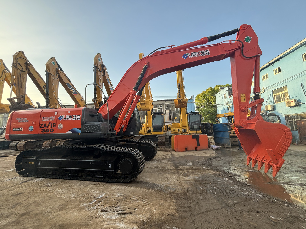 Hitachi ZX350 Used Excavator 35 Ton Crawler Hydraulic Secondhand Excavators Komatsu PC350 Caterpillar 336D2 Doosan DX300 dx420 Secondhand Excavators for Sale - Escavadora de rastos: foto 4 Hitachi ZX350 Used Excavator 35 Ton Crawler Hydraulic Secondhand Excavators Komatsu PC350 Caterpillar 336D2 Doosan DX300 dx420 Secondhand Excavators for Sale - Escavadora de rastos: foto 4