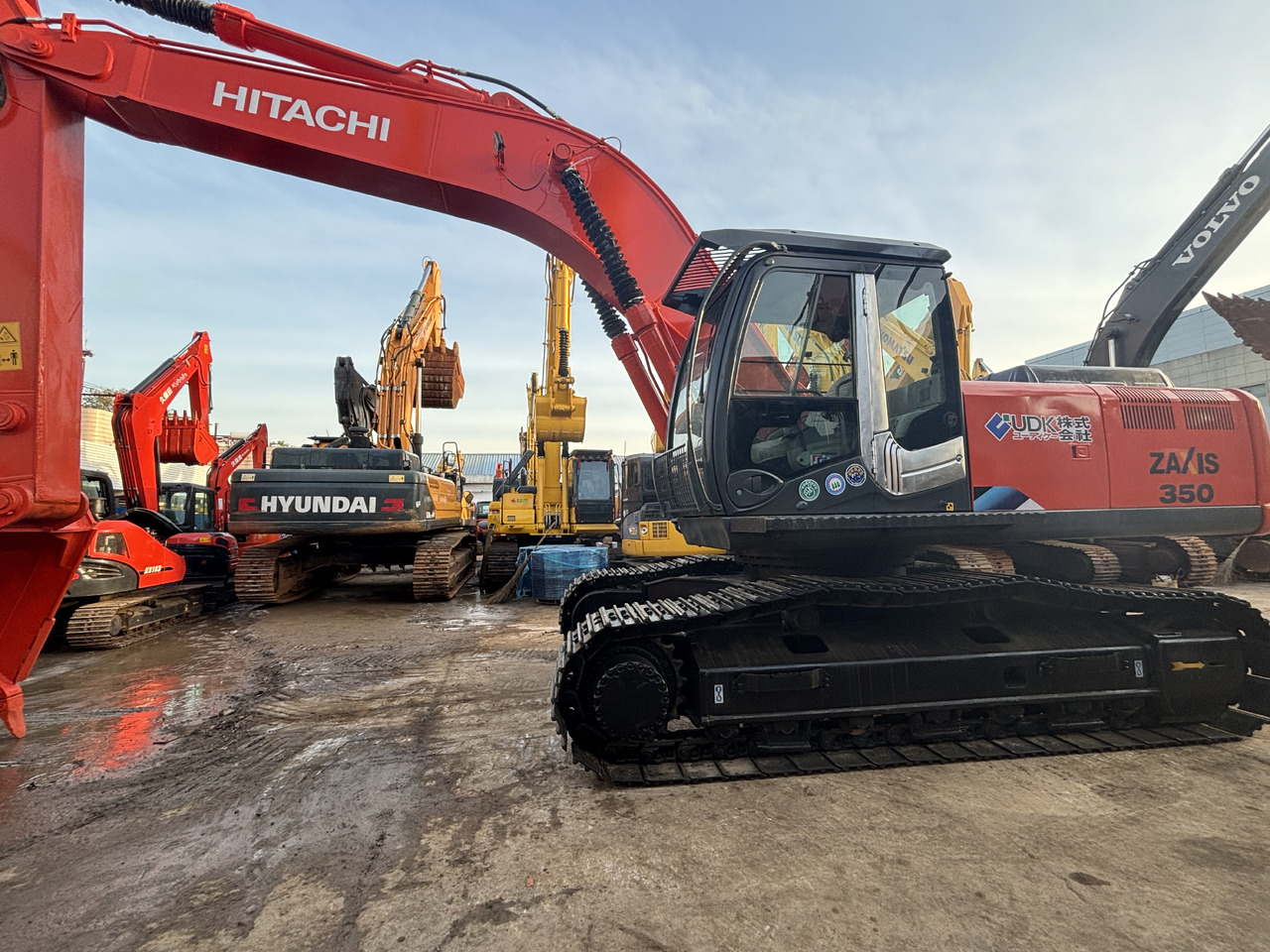 Hitachi Zx350 Used Excavator 35 Ton High Quality Secondhand Excavators Komatsu PC350 Doosan DX300 DX420 Caterpillar 336D2 Sany SY 365 Crawler Excavators for Sale - Escavadora de rastos: foto 1 Hitachi Zx350 Used Excavator 35 Ton High Quality Secondhand Excavators Komatsu PC350 Doosan DX300 DX420 Caterpillar 336D2 Sany SY 365 Crawler Excavators for Sale - Escavadora de rastos: foto 1