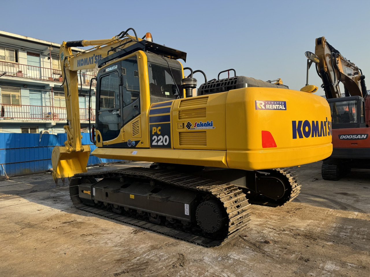 Komatsu PC220 PC210 PC200 Komatsu Crawler Hight Quality Used Excavator - Escavadora de rastos: foto 2 Komatsu PC220 PC210 PC200 Komatsu Crawler Hight Quality Used Excavator - Escavadora de rastos: foto 2