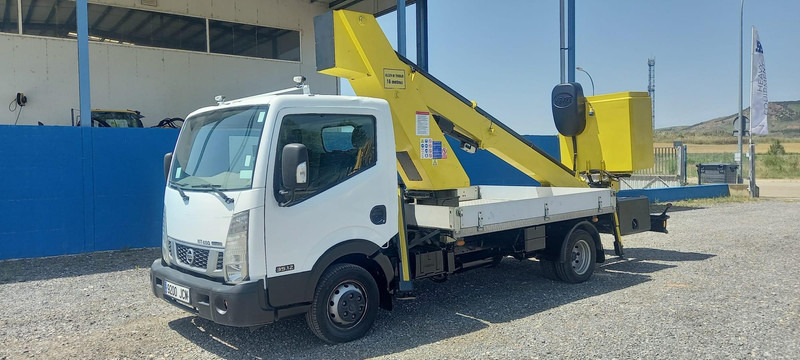 Nissan CABSTAR NT400 MOVEX TLR18 - Caminhão, Caminhão grua: foto 3 Nissan CABSTAR NT400 MOVEX TLR18 - Caminhão, Caminhão grua: foto 3