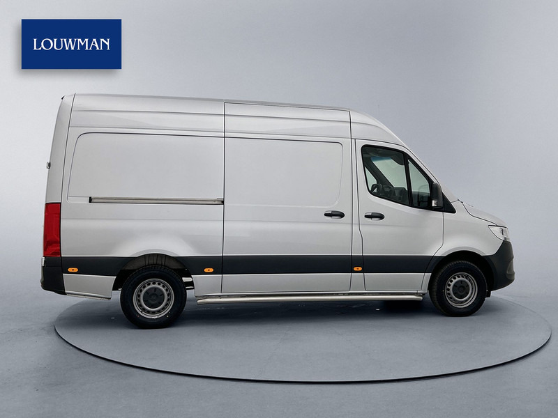 Mercedes-Benz Sprinter 315 1.9 CDI L2H2 9G automaat Inrichting 220v omvormer Geveerde stoel Navigatie Cruise control - Furgão compacto: foto 4 Mercedes-Benz Sprinter 315 1.9 CDI L2H2 9G automaat Inrichting 220v omvormer Geveerde stoel Navigatie Cruise control - Furgão compacto: foto 4