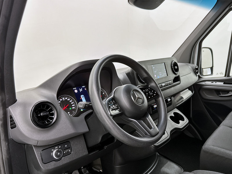 Mercedes-Benz Sprinter 315 1.9 CDI L2H2 Automaat Navigatie Luchtgeveerde stoel Camera Sidebars Cruise control Airco MBUX - Furgão: foto 4 Mercedes-Benz Sprinter 315 1.9 CDI L2H2 Automaat Navigatie Luchtgeveerde stoel Camera Sidebars Cruise control Airco MBUX - Furgão: foto 4