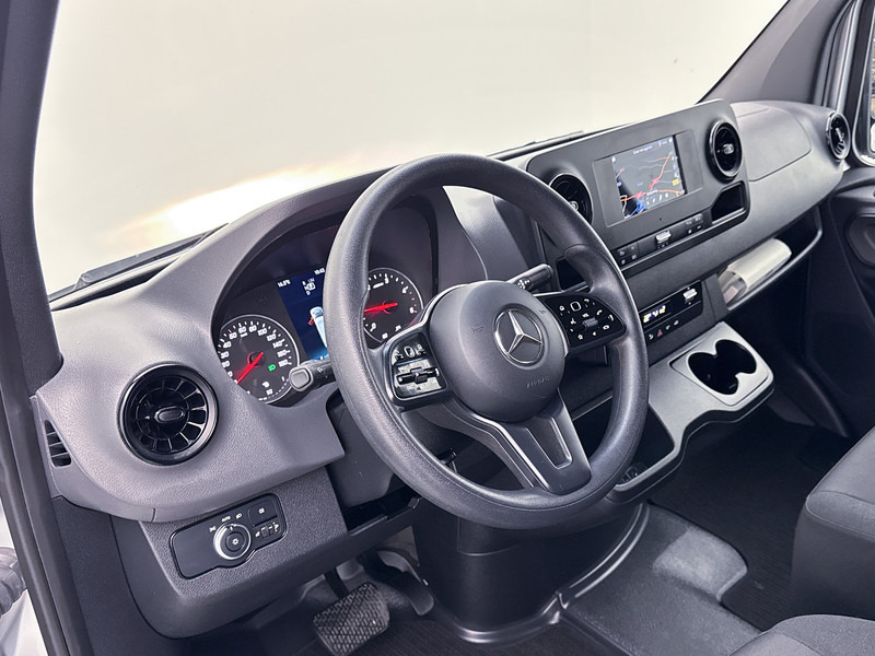 Mercedes-Benz Sprinter 317 1.9 CDI L3H2 3500kg trekgewicht Navigatie Achteruitrijcamera Apple Carplay/Android Auto Betimmering Cruise Control - Furgão compacto: foto 5 Mercedes-Benz Sprinter 317 1.9 CDI L3H2 3500kg trekgewicht Navigatie Achteruitrijcamera Apple Carplay/Android Auto Betimmering Cruise Control - Furgão compacto: foto 5