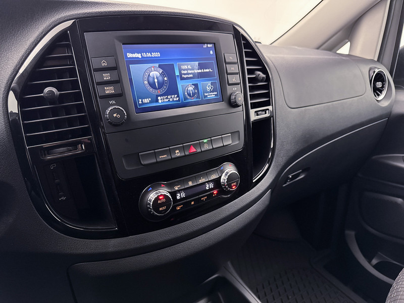 Mercedes-Benz Vito 114 CDI DC L3 Dubbele Cabine XL LED Trekhaak Apple Carplay/Android Auto Extra Lang Achteruitrijcamera Cruise Control - Furgão compacto, Carrinha cabine dupla: foto 5 Mercedes-Benz Vito 114 CDI DC L3 Dubbele Cabine XL LED Trekhaak Apple Carplay/Android Auto Extra Lang Achteruitrijcamera Cruise Control - Furgão compacto, Carrinha cabine dupla: foto 5