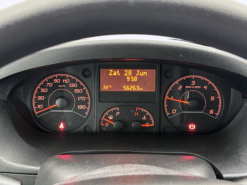 Opel Movano 2.2D 140pk Meubelbak Bakwagen met Laadklep Achteruitrijcamera Cruise Control - Carrinha de contentor: foto 5 Opel Movano 2.2D 140pk Meubelbak Bakwagen met Laadklep Achteruitrijcamera Cruise Control - Carrinha de contentor: foto 5