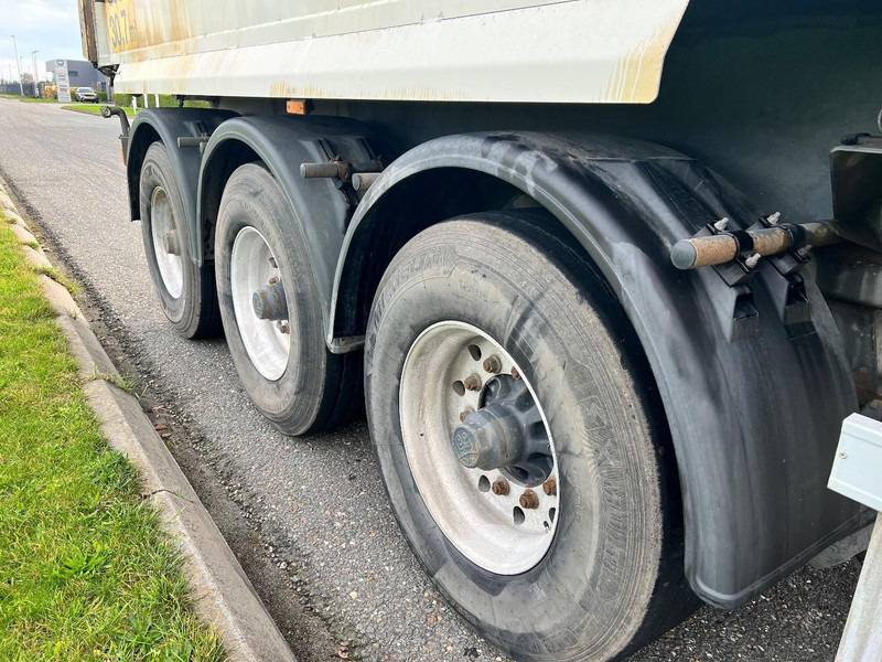 ATM 3 - assige kipper oplegger Hydraulische kleppen / Tipper 30,7m3 - Reboque basculante: foto 5 ATM 3 - assige kipper oplegger Hydraulische kleppen / Tipper 30,7m3 - Reboque basculante: foto 5