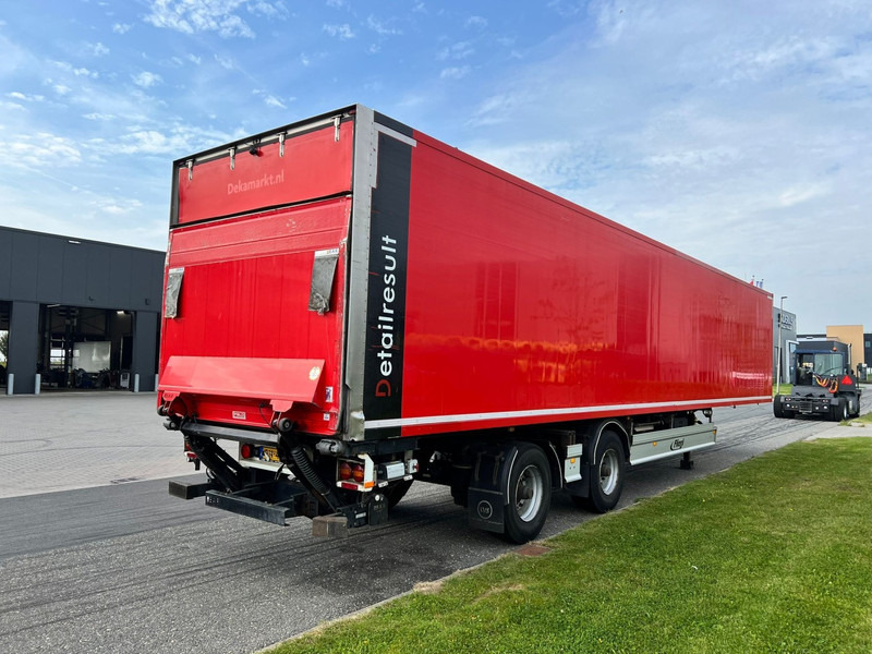 Fliegl SZS 330 Gesloten oplegger 2 Axle / / Ladklep - Semireboque furgão: foto 3 Fliegl SZS 330 Gesloten oplegger 2 Axle / / Ladklep - Semireboque furgão: foto 3