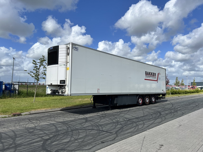 Kögel 3 - assige koeloplegger Carrier vector 1550 - Semireboque frigorífico: foto 1 Kögel 3 - assige koeloplegger Carrier vector 1550 - Semireboque frigorífico: foto 1