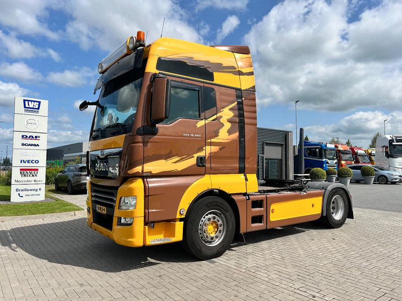 MAN TGX 18.460 4x2 trekker XXL / 2X Tank / ADR - Tractor: foto 1 MAN TGX 18.460 4x2 trekker XXL / 2X Tank / ADR - Tractor: foto 1