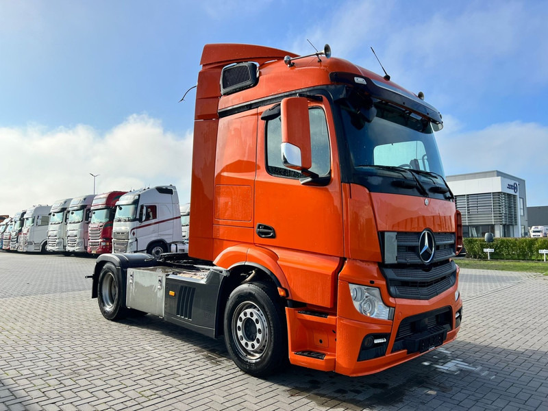 Mercedes-Benz Actros 1836 4x2 trekker - Tractor: foto 3 Mercedes-Benz Actros 1836 4x2 trekker - Tractor: foto 3