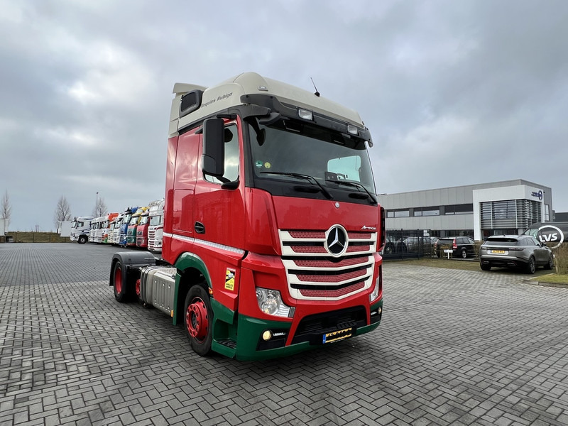 Mercedes-Benz Actros 2445 6x2 2x Tank - Tractor: foto 3 Mercedes-Benz Actros 2445 6x2 2x Tank - Tractor: foto 3