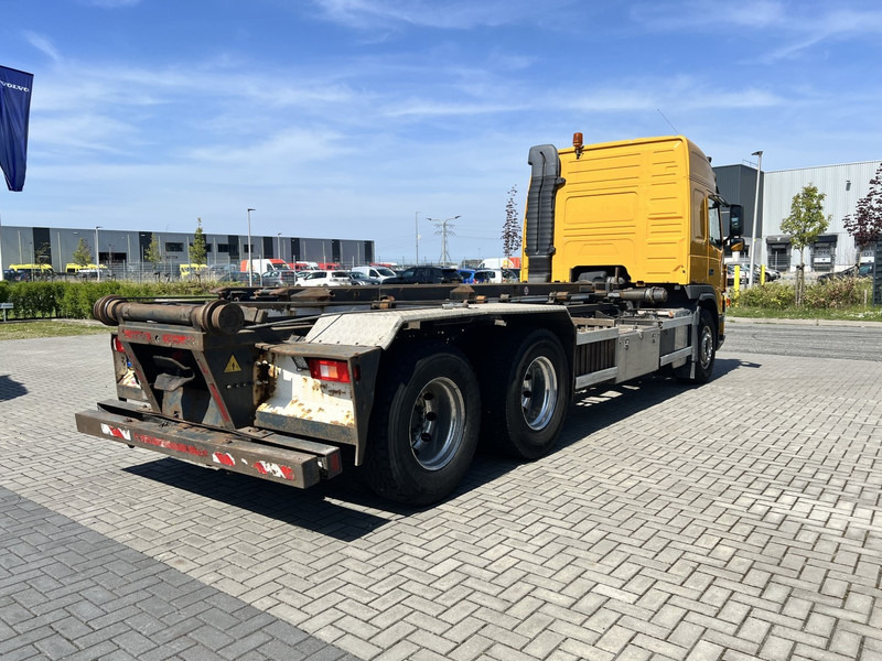 Volvo FM480 6X2 containersysteem Globetrotter / NCH systeem / 10 Tyres - Caminhão com sistema de cabo: foto 5 Volvo FM480 6X2 containersysteem Globetrotter / NCH systeem / 10 Tyres - Caminhão com sistema de cabo: foto 5
