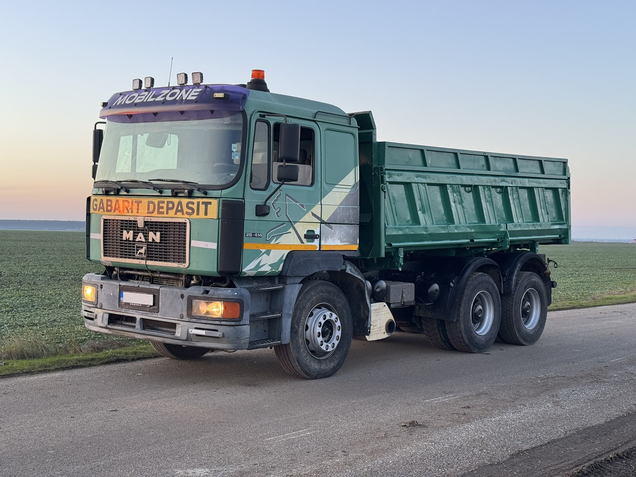 MAN 26 414 6x4 KIPPER L2000 Euro3 Manual Injection Pomp - Caminhão: foto 5 MAN 26 414 6x4 KIPPER L2000 Euro3 Manual Injection Pomp - Caminhão: foto 5