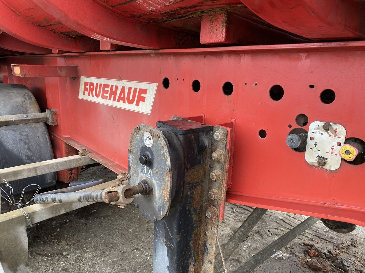 Semireboque basculante Fruehauf Semiremorca basculabila Aluminiu Agregate PV 6.28 T /// 2 PIECE: foto 10 Semireboque basculante Fruehauf Semiremorca basculabila Aluminiu Agregate PV 6.28 T /// 2 PIECE: foto 10