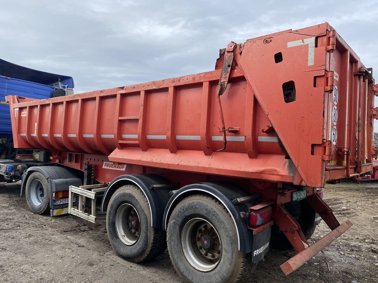 Fruehauf Semiremorca basculabila Aluminiu Agregate PV 6.28 T /// 2 PIECE - Semireboque basculante: foto 4 Fruehauf Semiremorca basculabila Aluminiu Agregate PV 6.28 T /// 2 PIECE - Semireboque basculante: foto 4