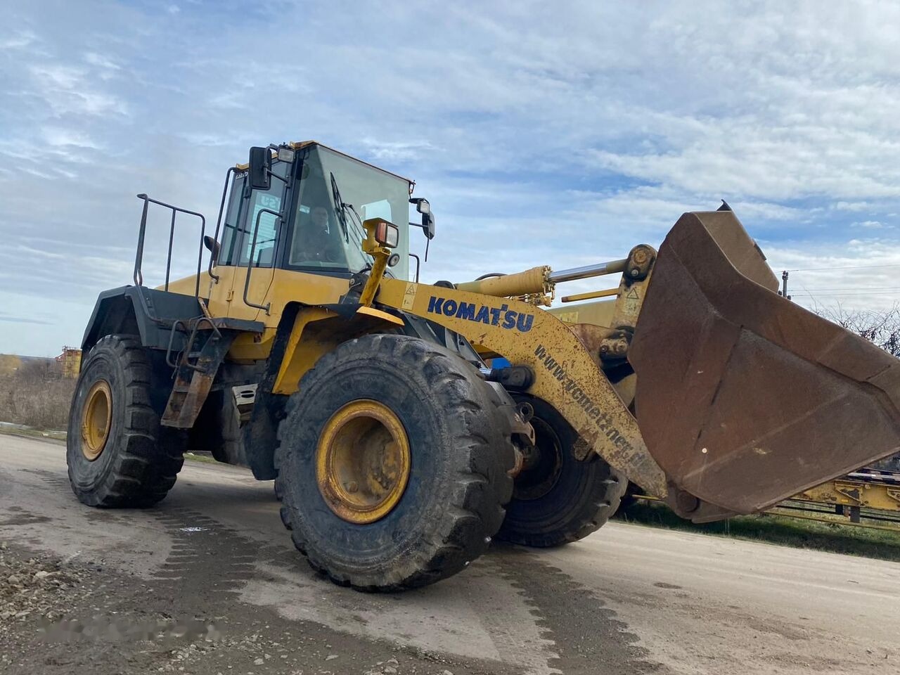 Komatsu WA430 VOLA 24 tone - cupa 3,5 m3 - DE INCHIRIAT - Carregadeira de rodas: foto 3 Komatsu WA430 VOLA 24 tone - cupa 3,5 m3 - DE INCHIRIAT - Carregadeira de rodas: foto 3