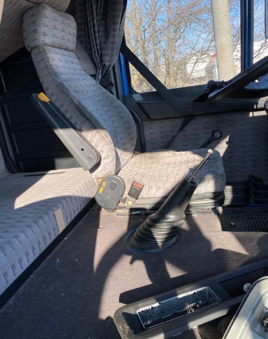 Cabine de Caminhão MAN SILENT , Model 1 / 2 / 3 , Dubla a completa MAN F2000: foto 11 Cabine de Caminhão MAN SILENT , Model 1 / 2 / 3 , Dubla a completa MAN F2000: foto 11