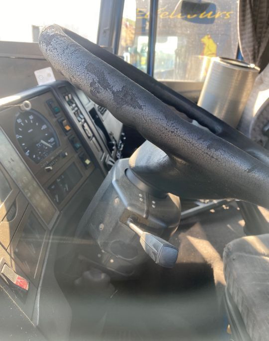 Cabine de Caminhão MAN SILENT , Model 1 / 2 / 3 , Dubla a completa MAN F2000: foto 6 Cabine de Caminhão MAN SILENT , Model 1 / 2 / 3 , Dubla a completa MAN F2000: foto 6