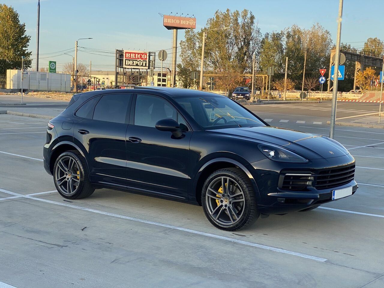 Porsche Cayenne 2018 Facelift Panorama Bose - Automóvel: foto 1 Porsche Cayenne 2018 Facelift Panorama Bose - Automóvel: foto 1