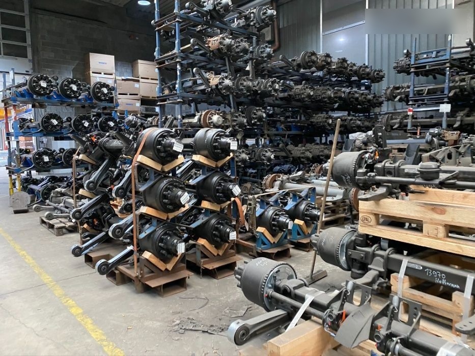 SAF SMB, BPW, ROR - Eixo e peças de Reboque: foto 2 SAF SMB, BPW, ROR - Eixo e peças de Reboque: foto 2