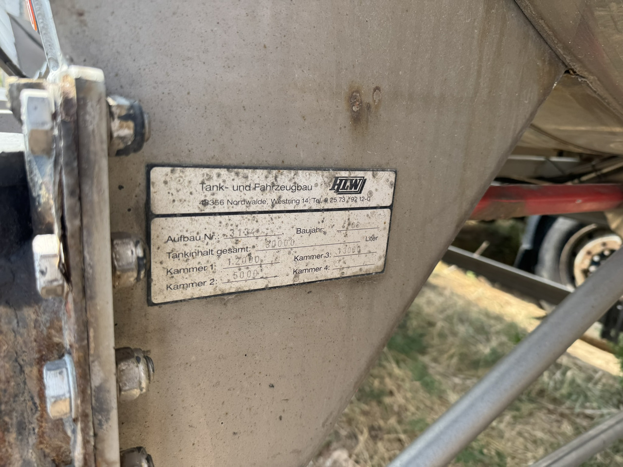 Transport lichide ALIMENTARE HLW STA 36 INOX ALIMENTAR AZOR AGRICULTURA - Semirreboque tanque: foto 2 Transport lichide ALIMENTARE HLW STA 36 INOX ALIMENTAR AZOR AGRICULTURA - Semirreboque tanque: foto 2