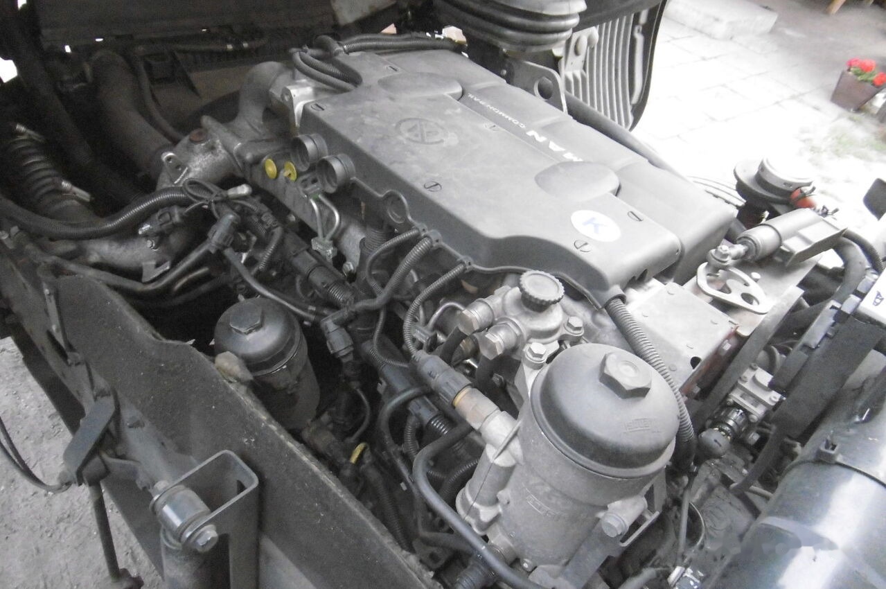 MAN D0834LFL53-55 180 E4 MAN TGL - Motor de Caminhão: foto 1 MAN D0834LFL53-55 180 E4 MAN TGL - Motor de Caminhão: foto 1